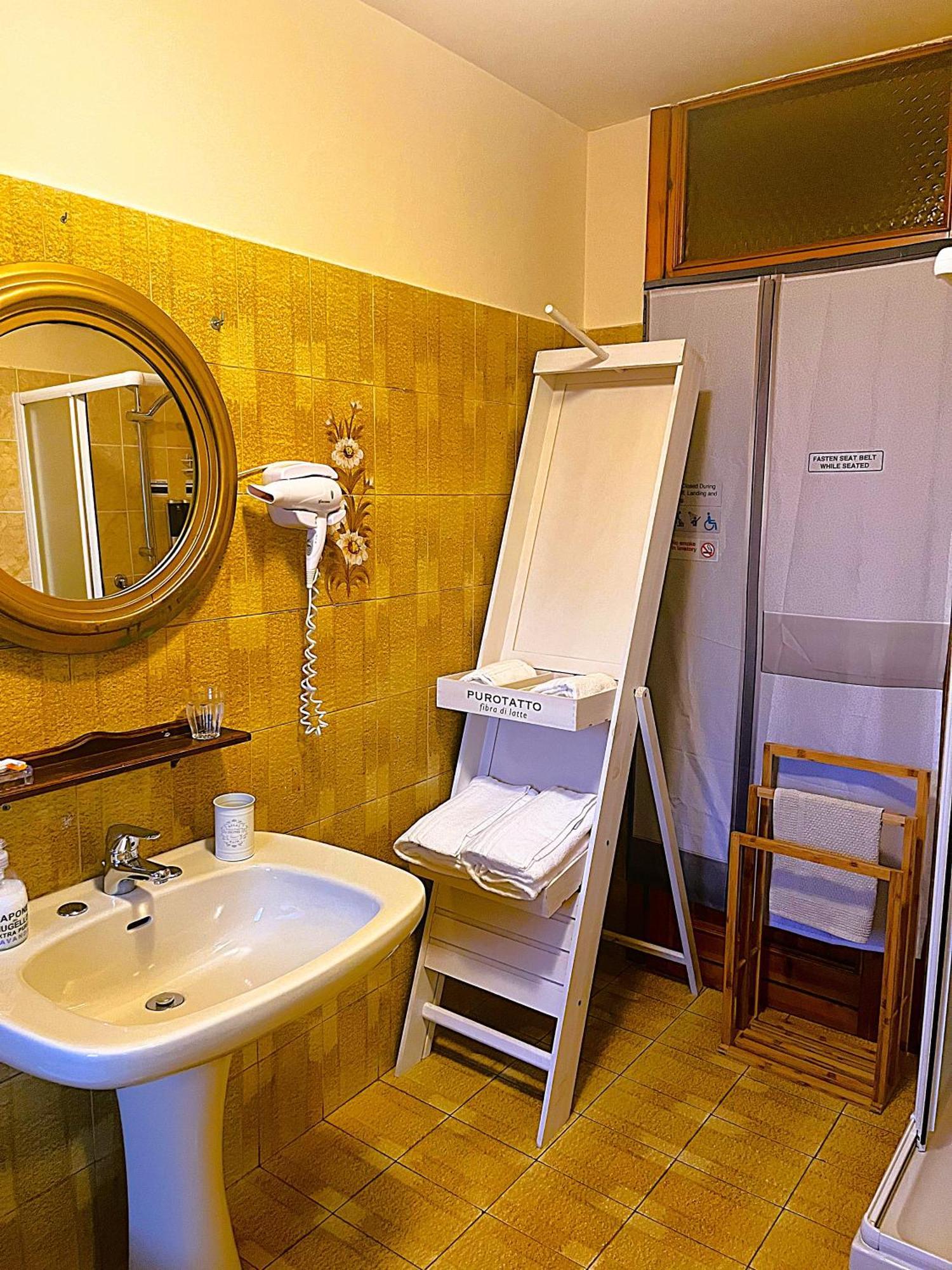Flybgy Hotel Orio al Serio Kültér fotó